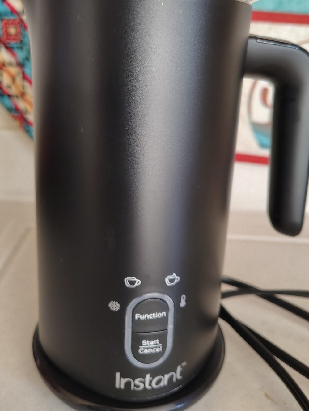 Instant Milk Frother 10 Oz Multi Function Pre Owned Like New